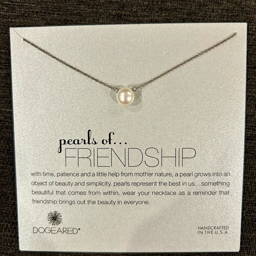 Dogeared Pearls of Frienship NIB 18” silver and pearl necklace.